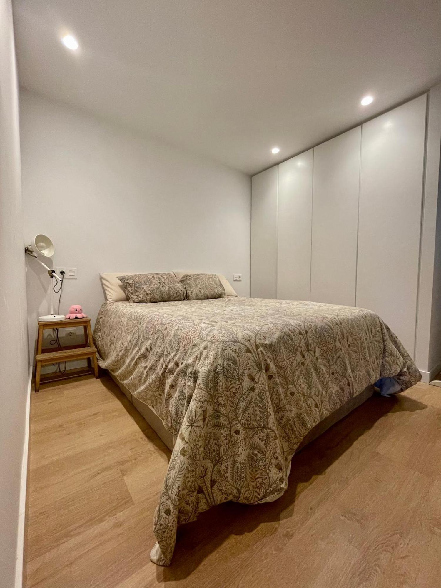 Piso De 2 Habitaciones En Centro, Zona Muy Tranquila Con Playa A 2 Min Andando Gijon Exterior photo